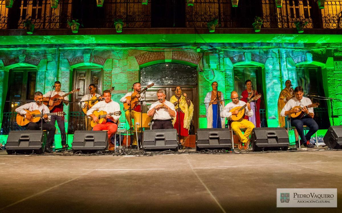 FESTIVAL INTERNACIONAL CANDELEDA DE FOLKLORE PEDRO VAQUERO